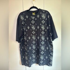 Avirex Black and Gray Short Sleeve Tee with Regal Pattern